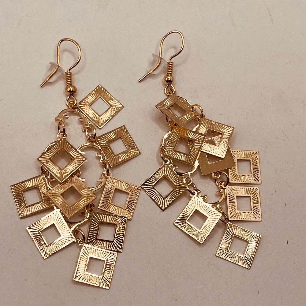 Earrings for women vintage design - Picture 3 of 4
